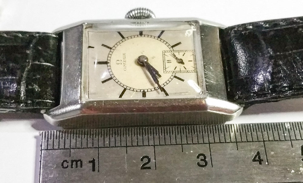 Omega 1934 – cadran bicolore Art déco – acier