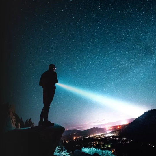 Lumière Intense SeineMax : Puissance et Endurance Exceptionnelles