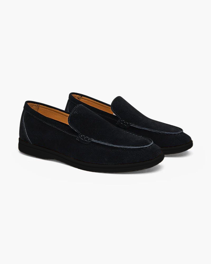 Mocassins en daim à semelle noire