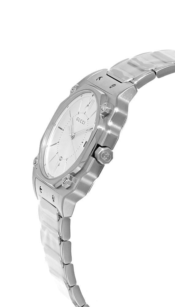 GUCCI G-Flat quartz 30 mm – cadran argenté – montre femme